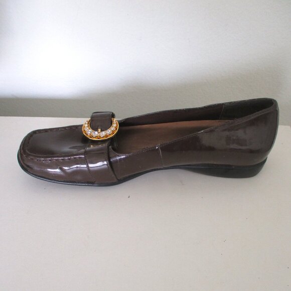 Bellini Womens Faux Chocolate Patent Leather w/Bling Flat Loafer - Size 8M - Picture 7 of 10